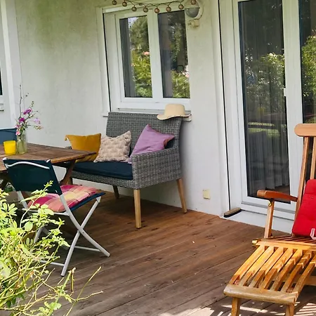 Am Wasser Im Gruenen شقة